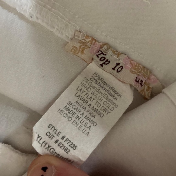 Vintage Y2K High Waisted Stretch High Waisted Cuffed Hem Shorts White Size XL - Picture 7 of 8